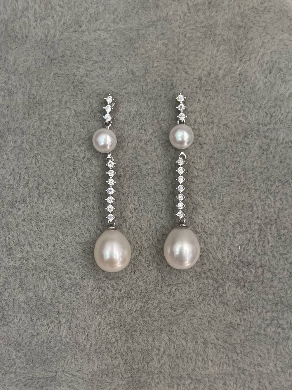 9mm Natural Freshwater Pearl Drop Earrings with Cubic Zirconia 925 silver posts